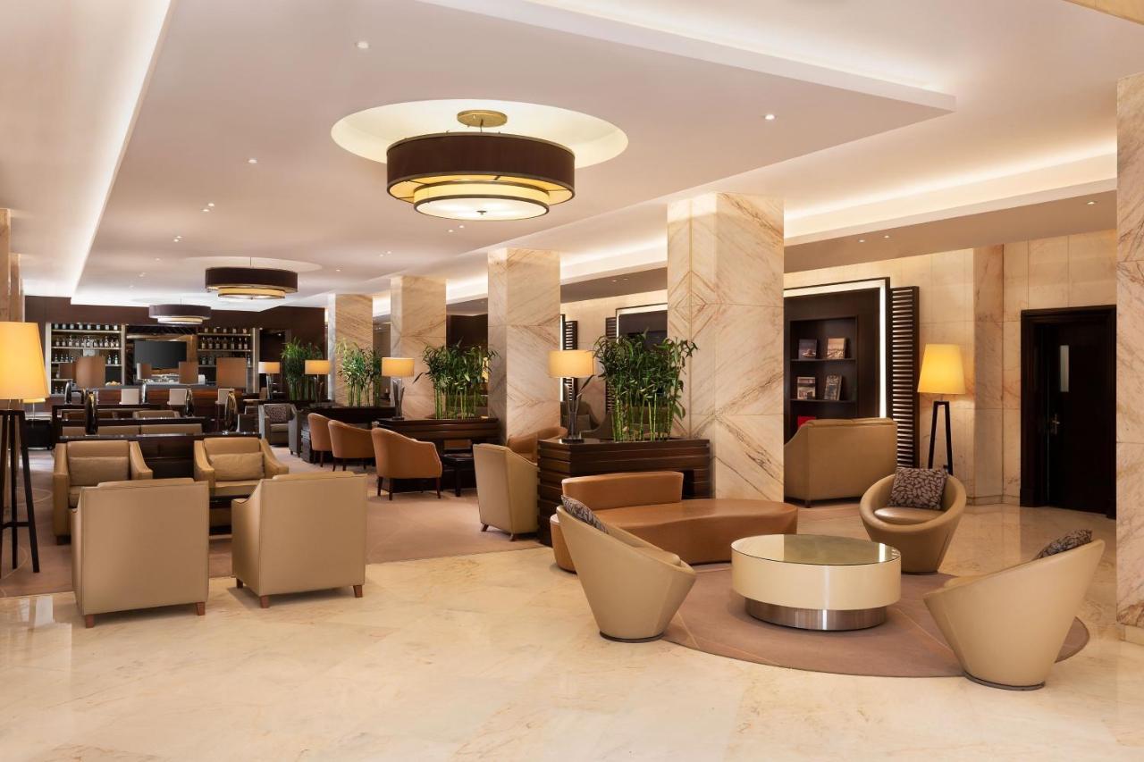Hotel Sheraton & Towers 5*