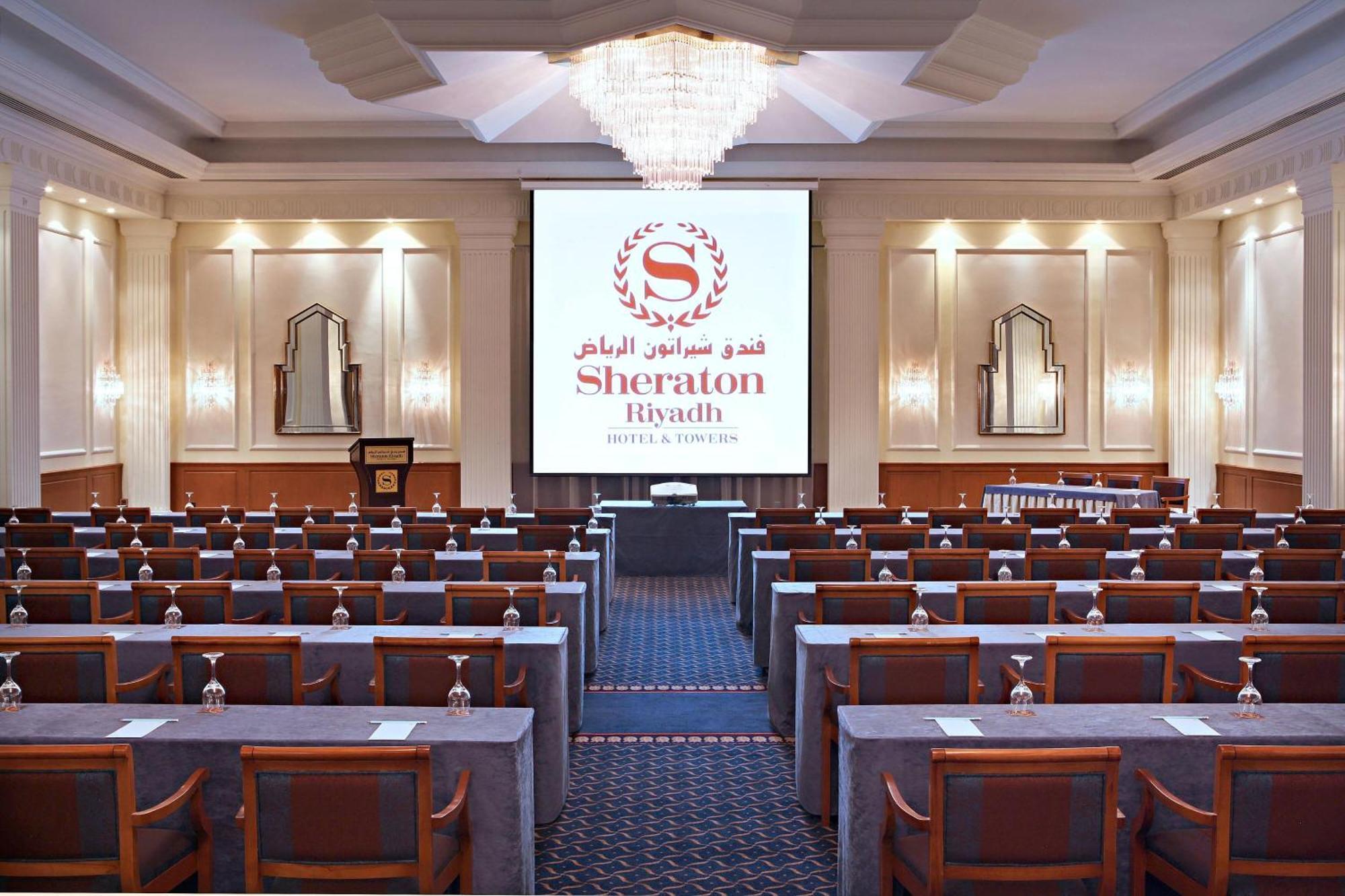 Sheraton & Towers Hotel 5*