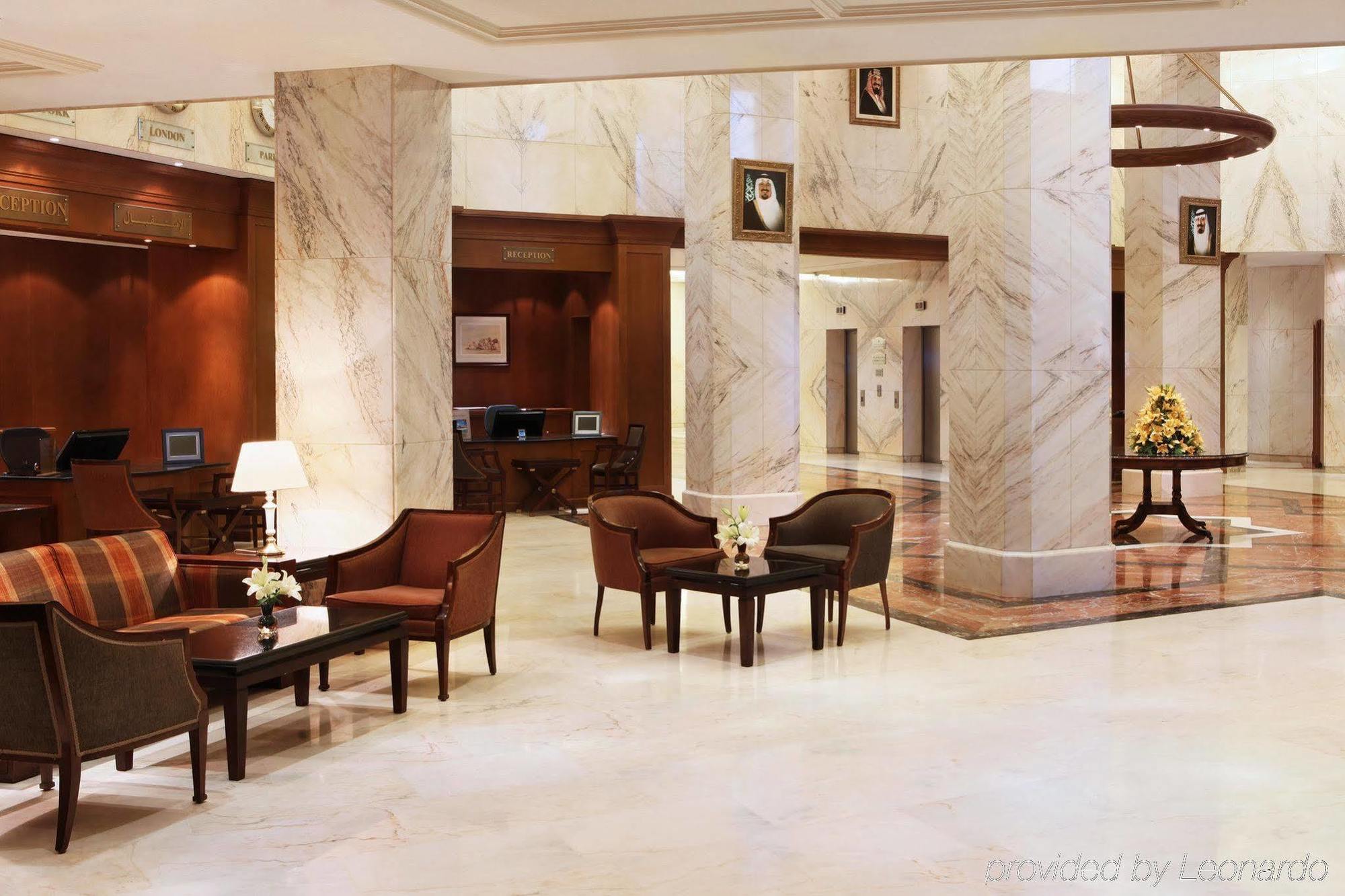 Sheraton & Towers Hotel 5*