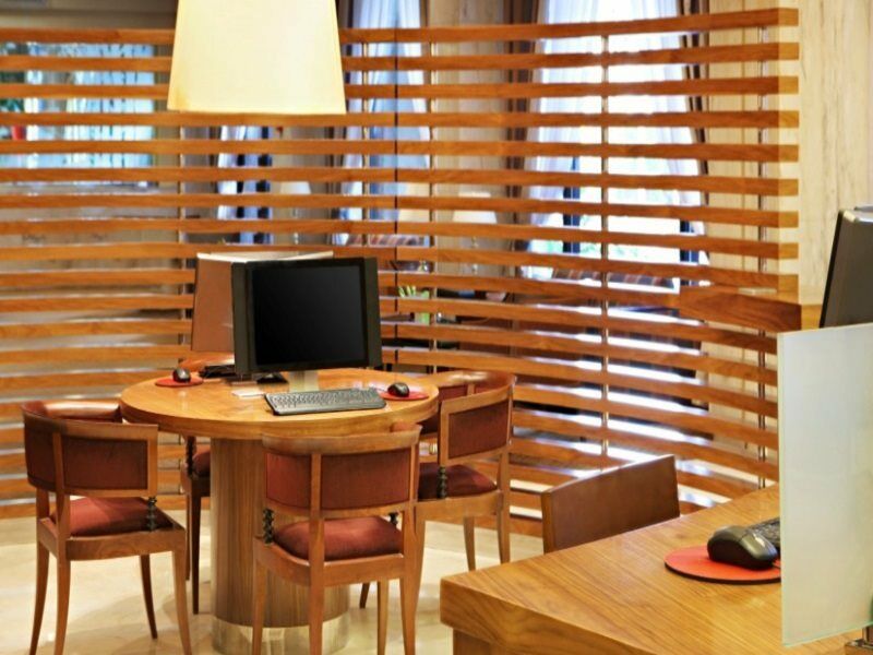 وأبراج شيراتون فندق 5*
